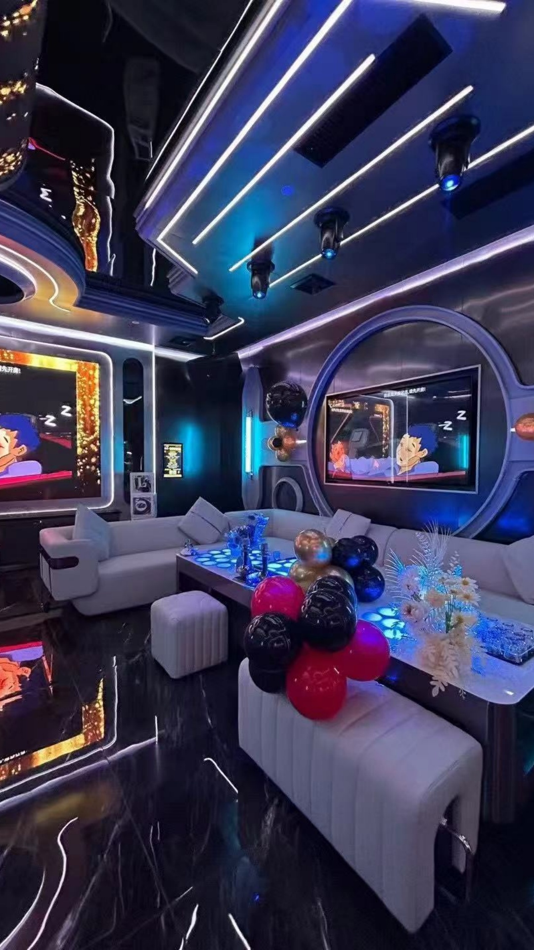 豪华包厢内部环境